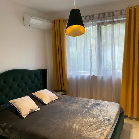 Luxurious “briz“ , Swimming Pool , Free Parking Appartamento *