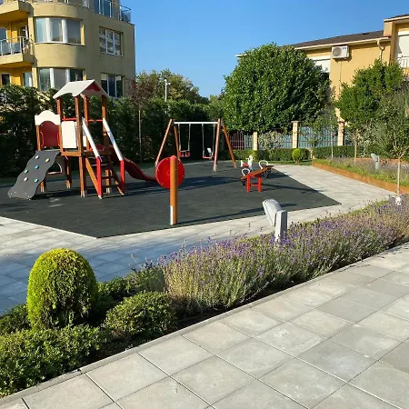 Luxurious “briz“ , Swimming Pool , Free Parking * Varna