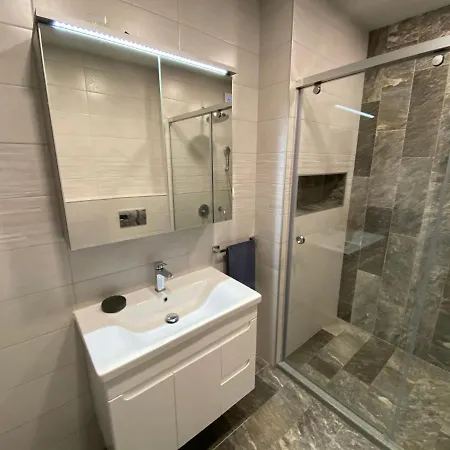 아파트 Luxurious “briz“ , Swimming Pool , Free Parking